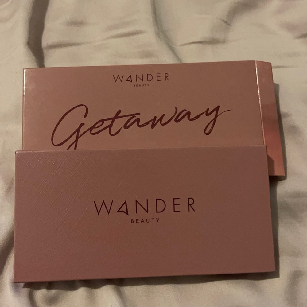 Wander Getaway Eye & Face Palette